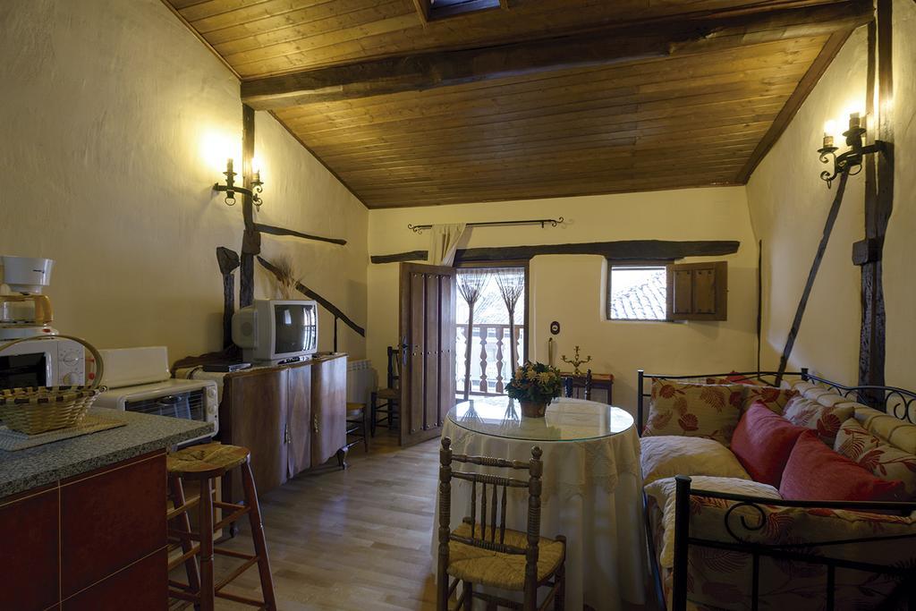 Apartamentos Rurales Tia Josefa Tornavacas Exteriör bild